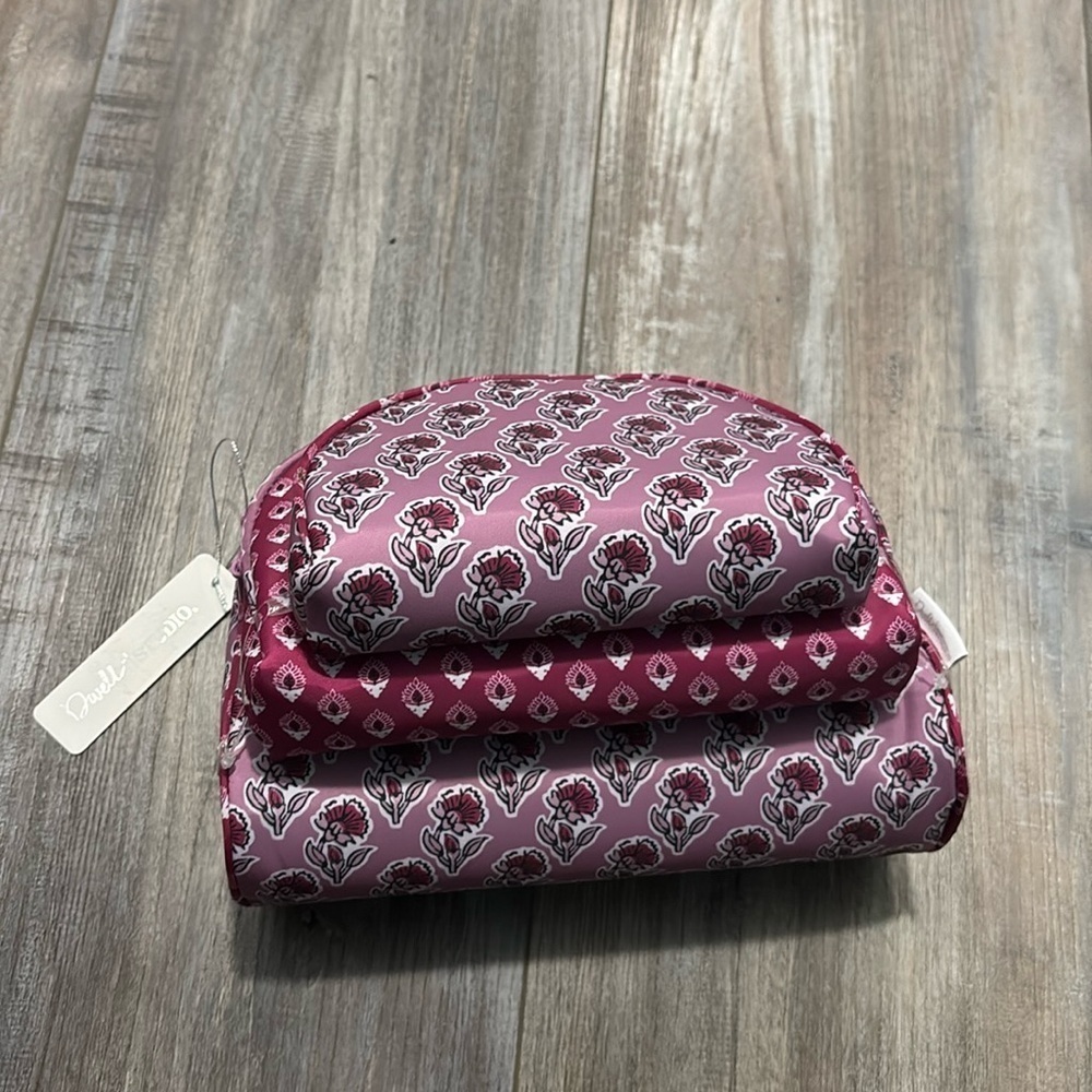 Dwell Studio Travel Case 3 piece purple floral set NEW